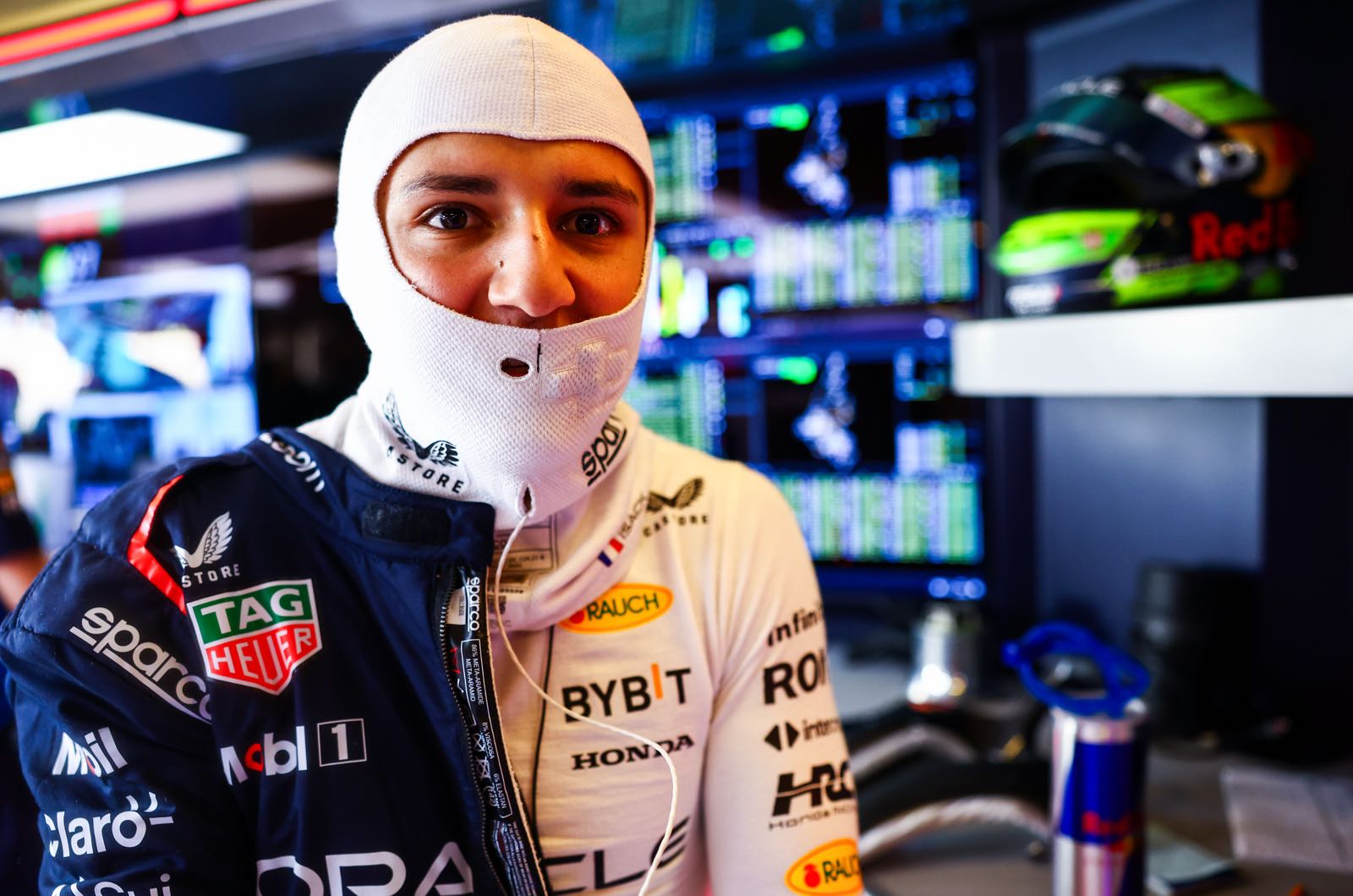 Hadjar joins Tsunoda at VCARB
