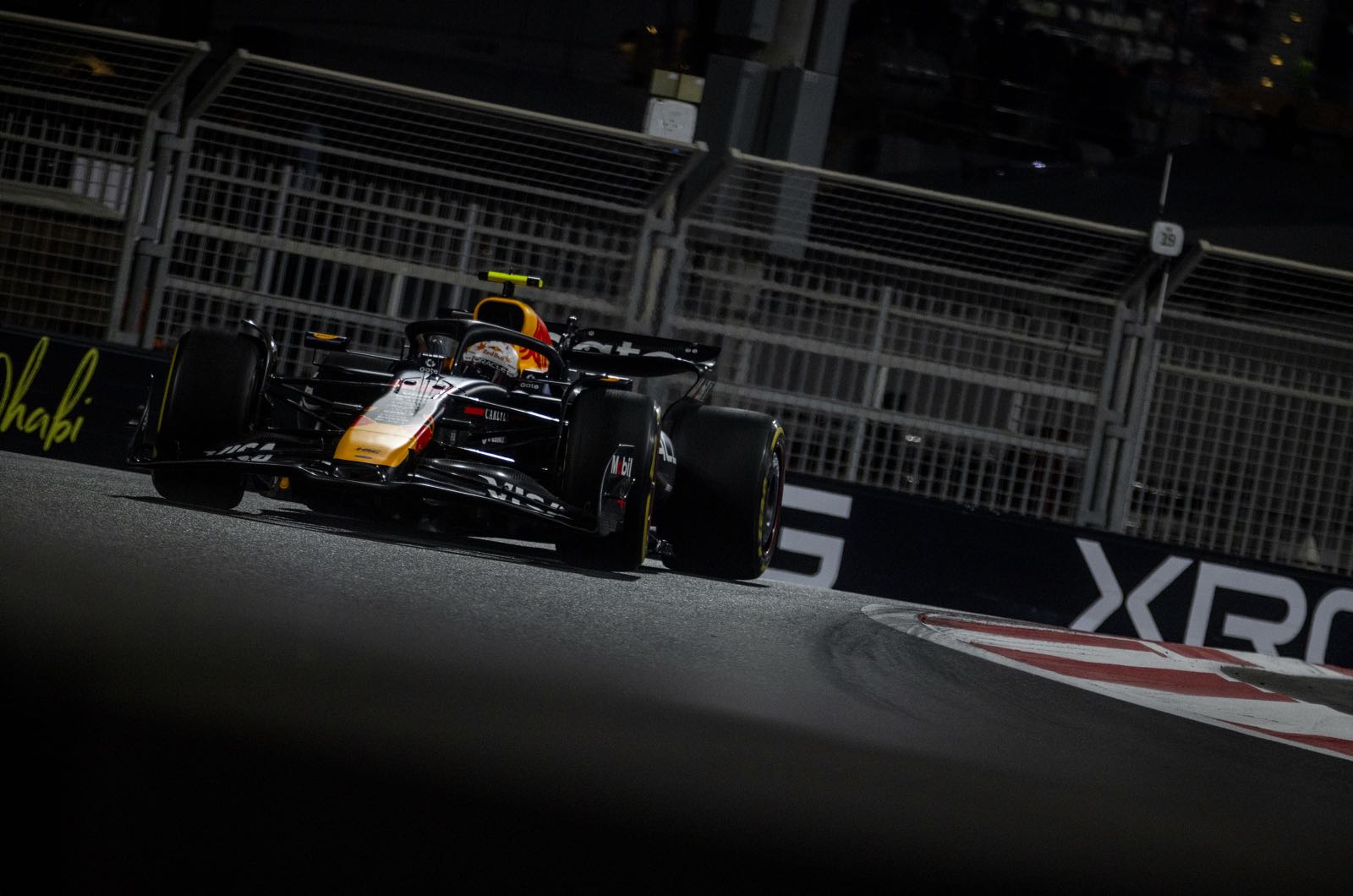 Verstappen tipped to go slow for unlikely title