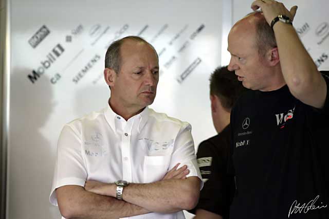Dennis has a new contract at McLaren