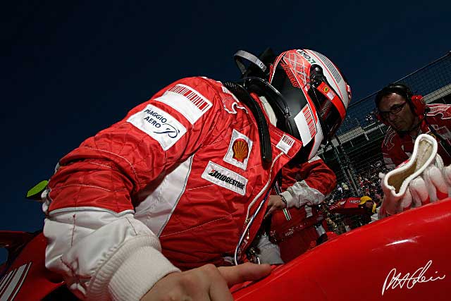 Race Report - Kimi's walk in the park