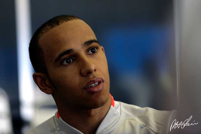 Lewis takes it on the chin