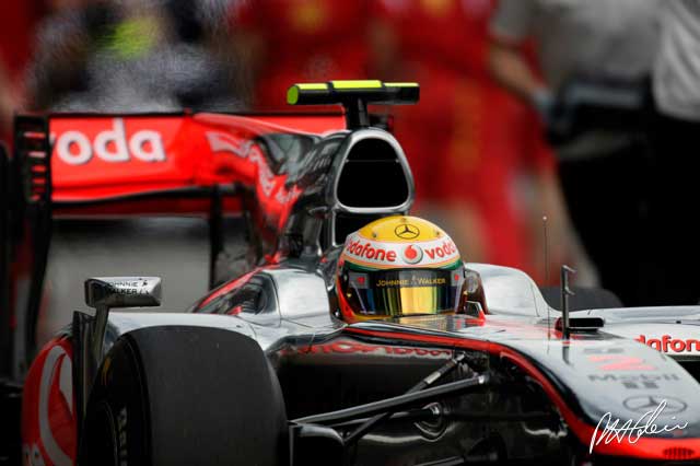 Practice 2 Report - Hamilton leads McLaren 1-2