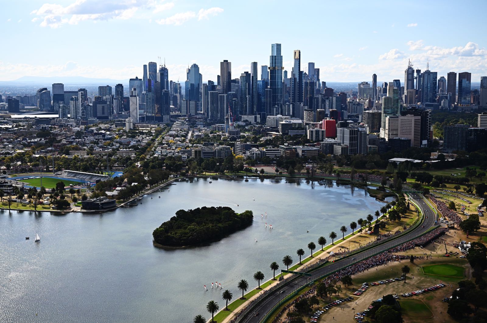 Talks underway for Melbourne F1 night race