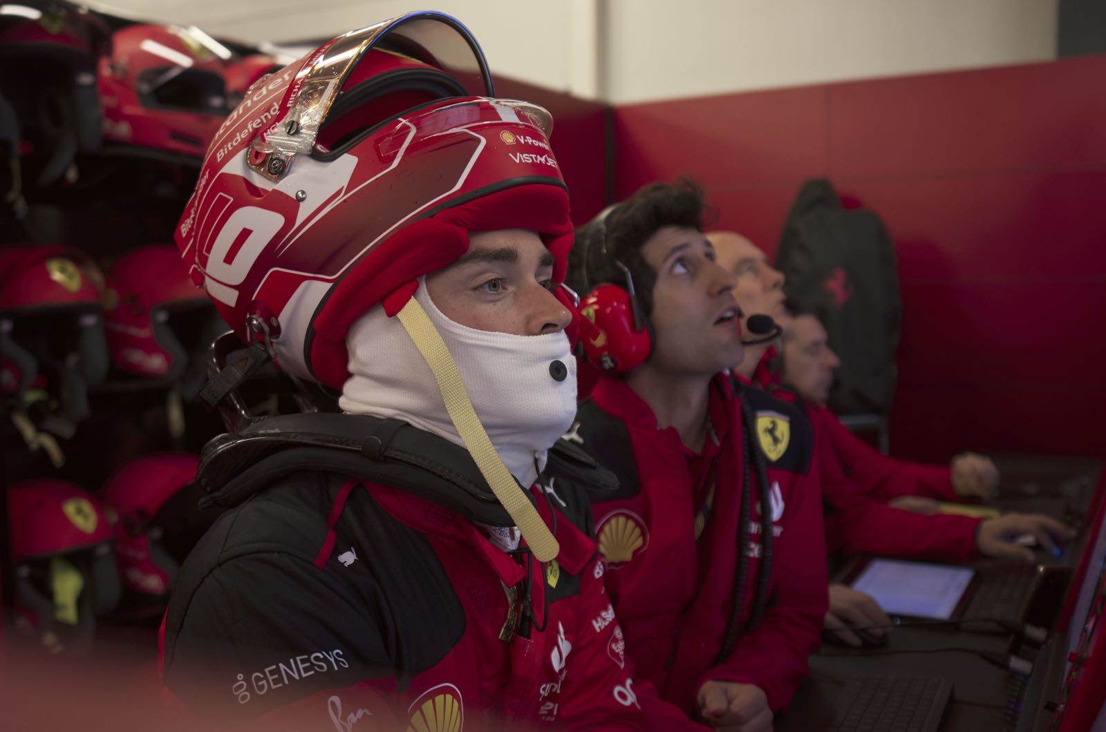 Wolff denies contract talks with Leclerc
