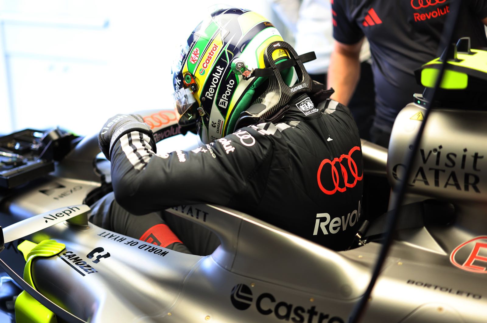 Binotto mocks Ferrari after Audi debut points