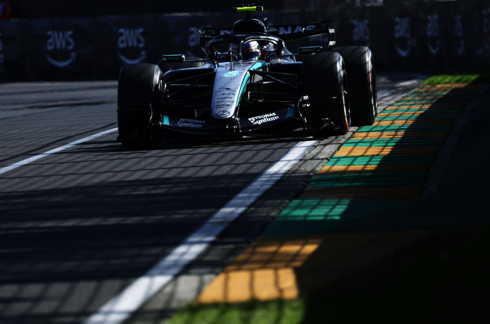 Wolff warns against hype after Antonelli breakthrough
