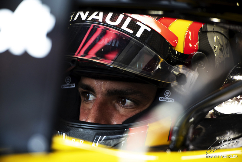 Renault wants quick decision over Sainz