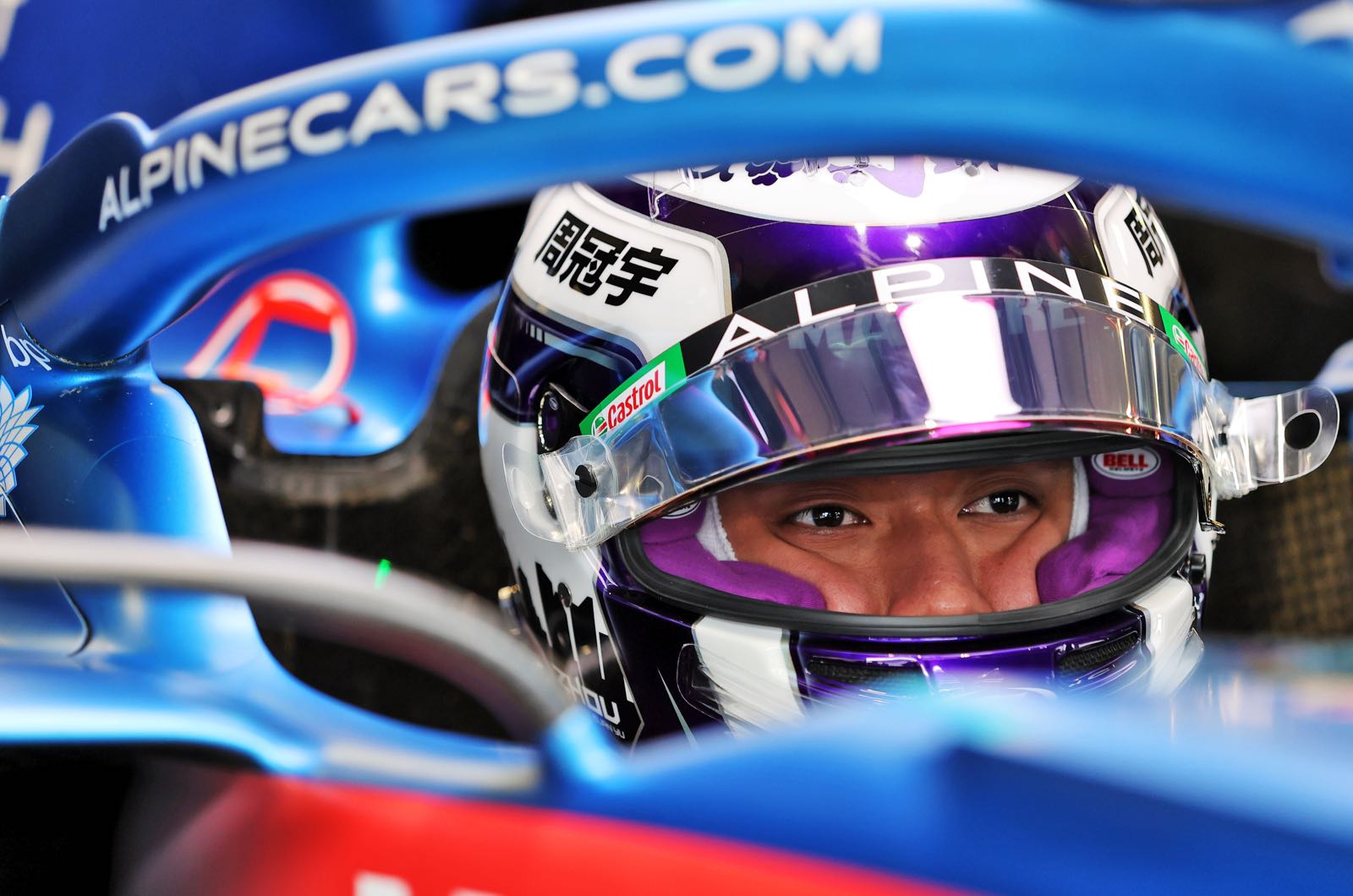 Zhou to partner Bottas at Alfa Romeo