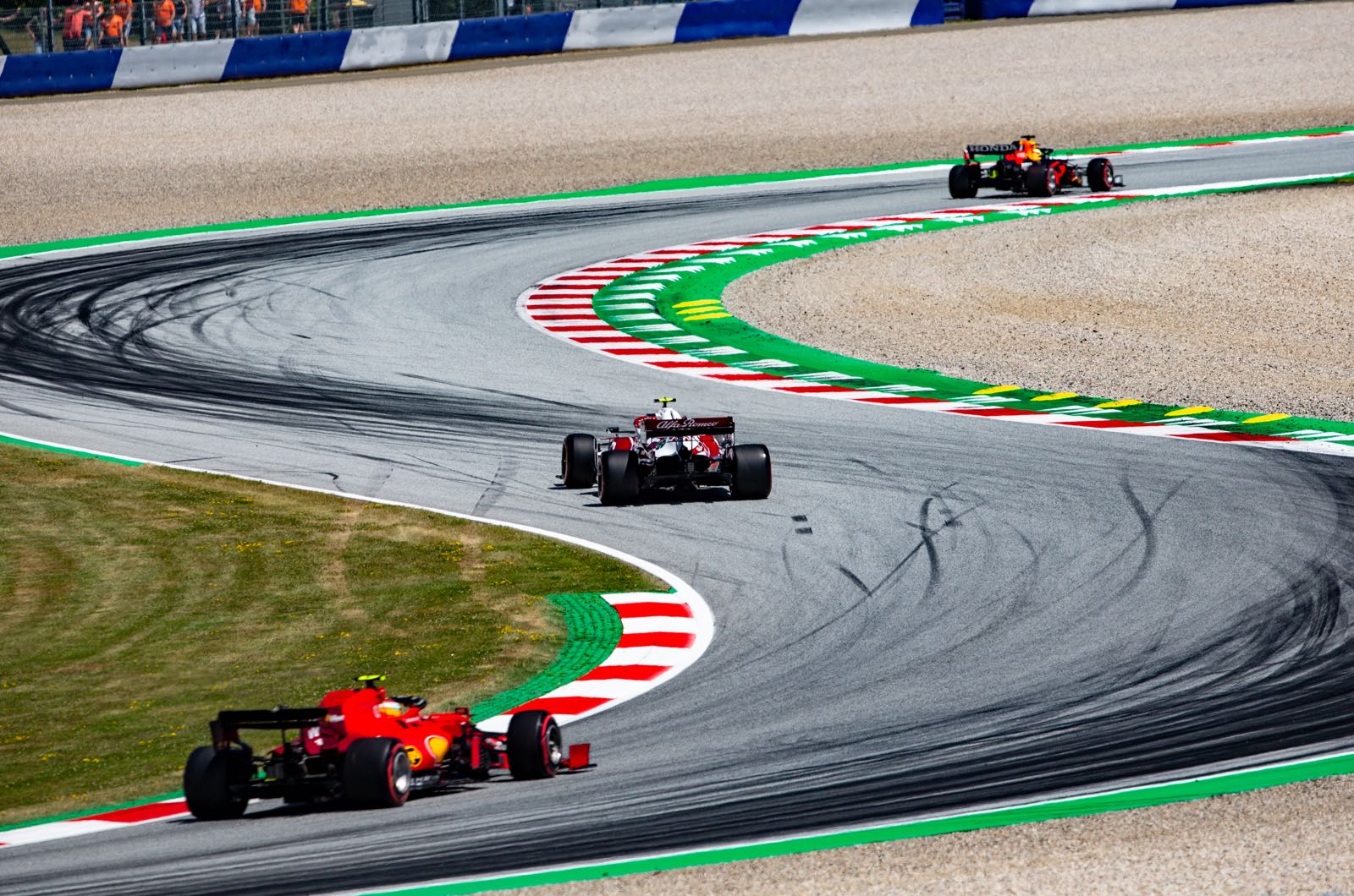 Volkswagen wants F1 cars to be four-wheel drive