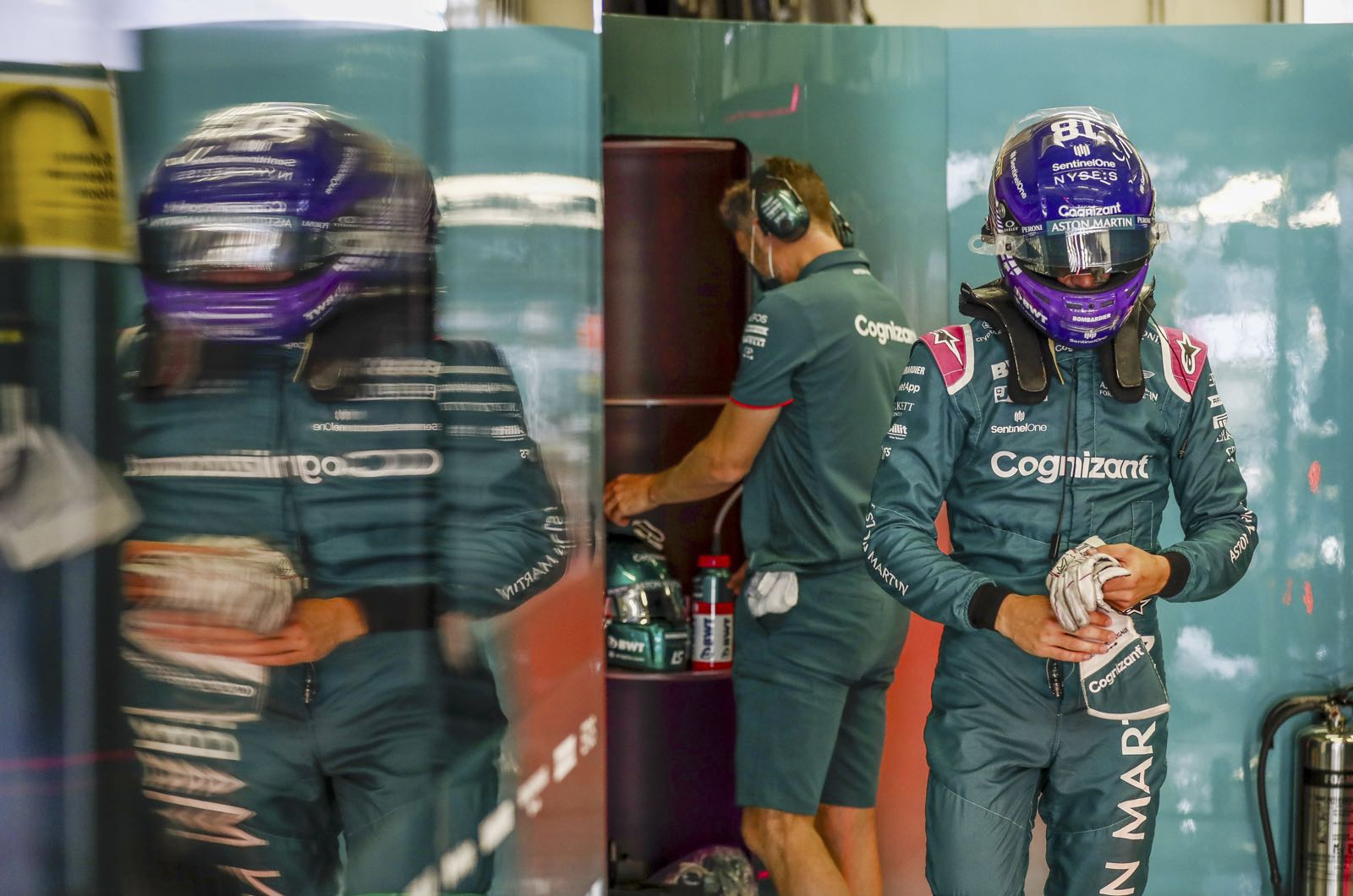 Father says Stroll on par with Vettel