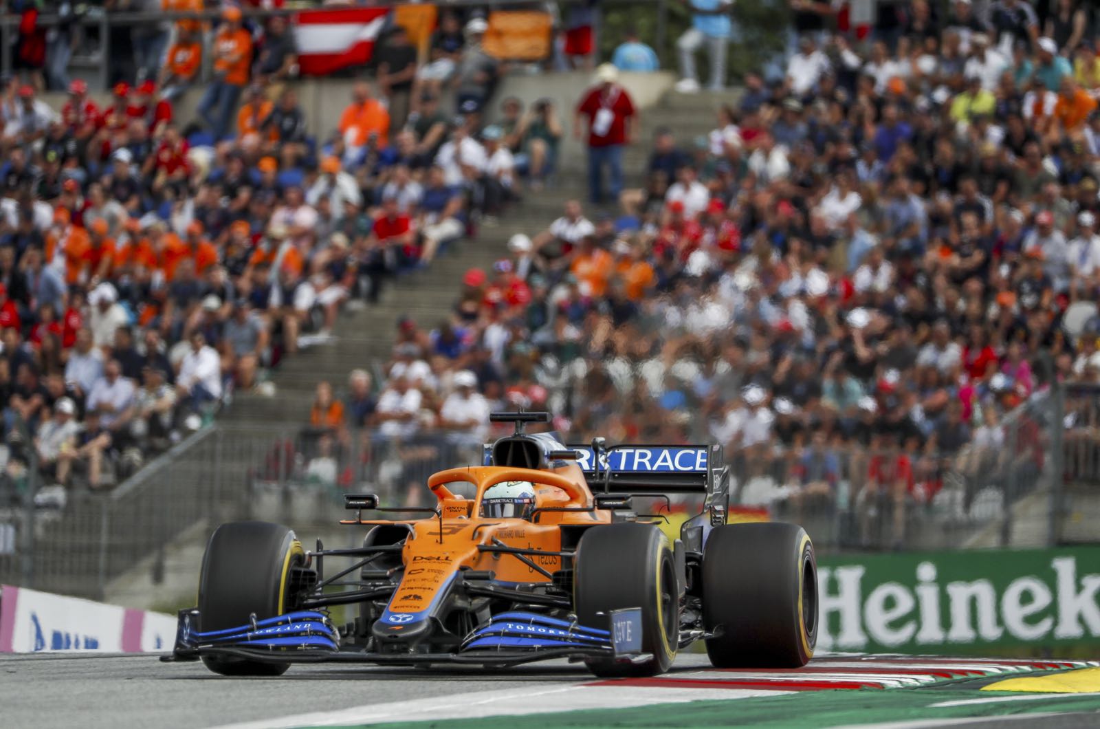 Ricciardo not better than Sainz says Norris