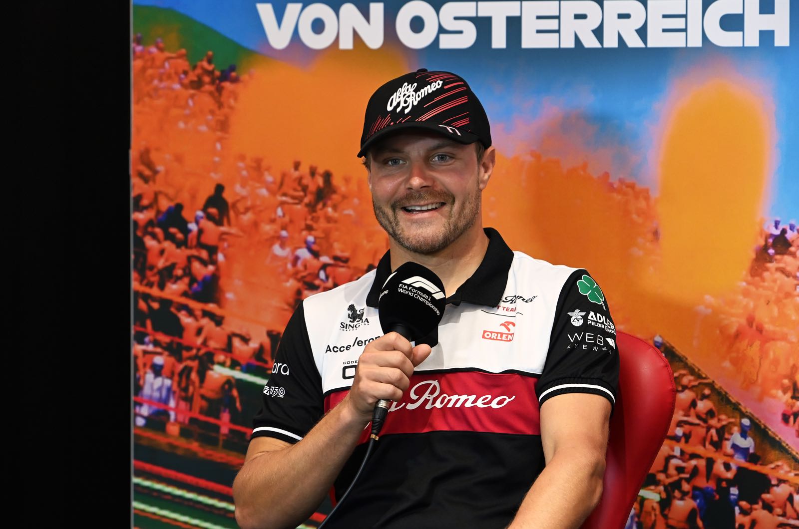 Bottas admits he couldn't beat Hamilton