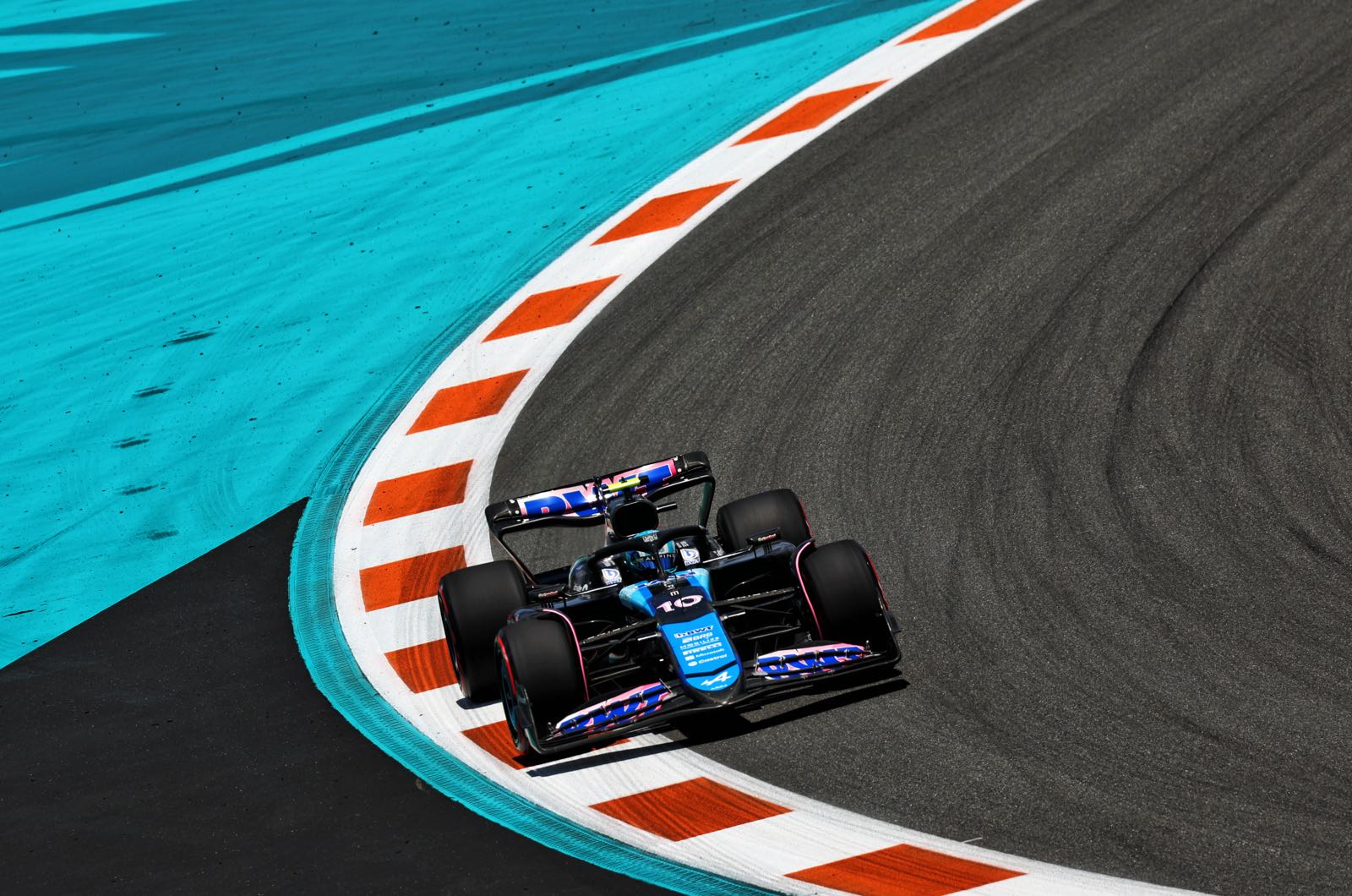 Alpine needs a bandit like Briatore says Ecclestone