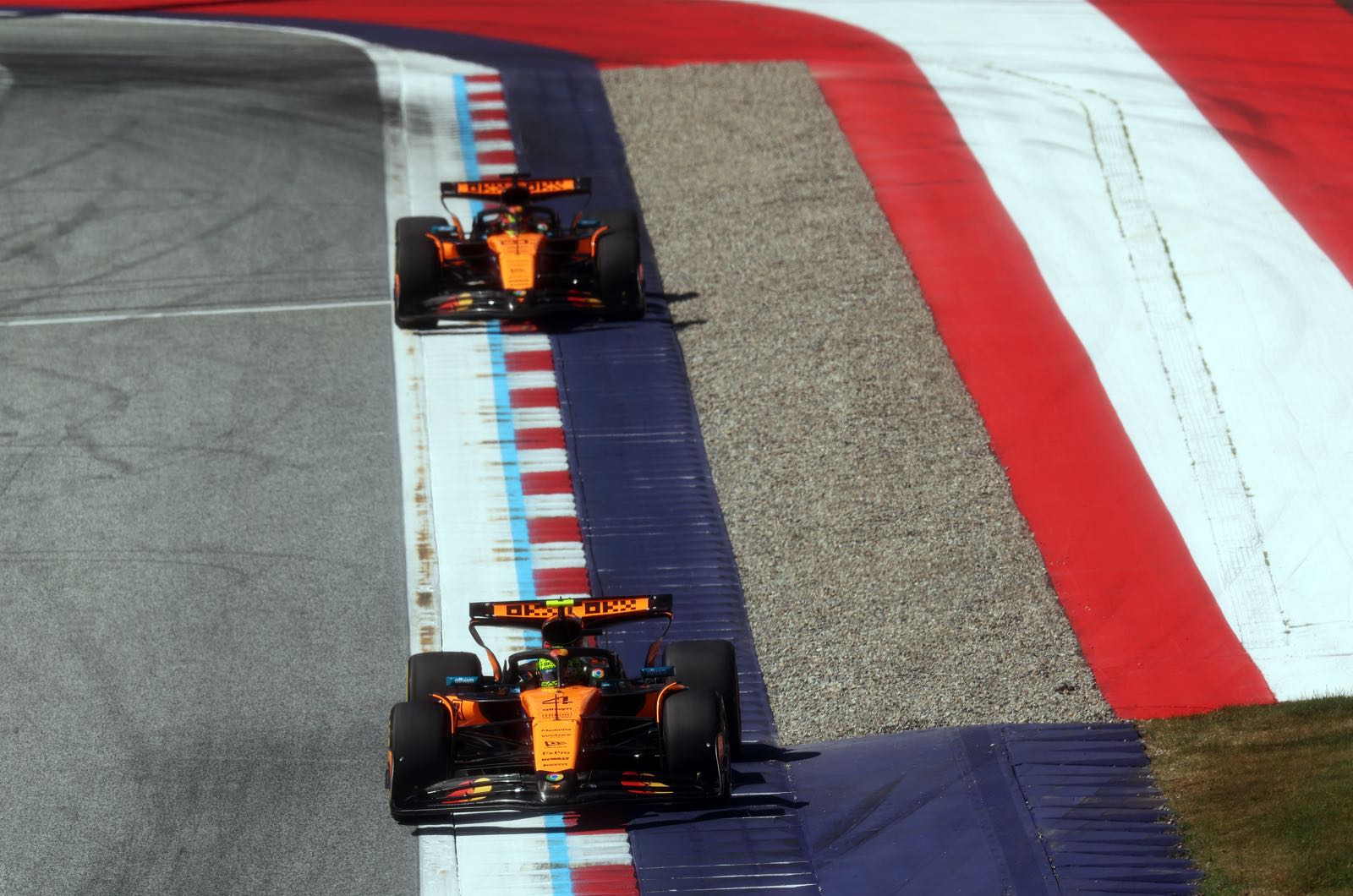 McLaren signs new free agent F2 champion Fornaroli