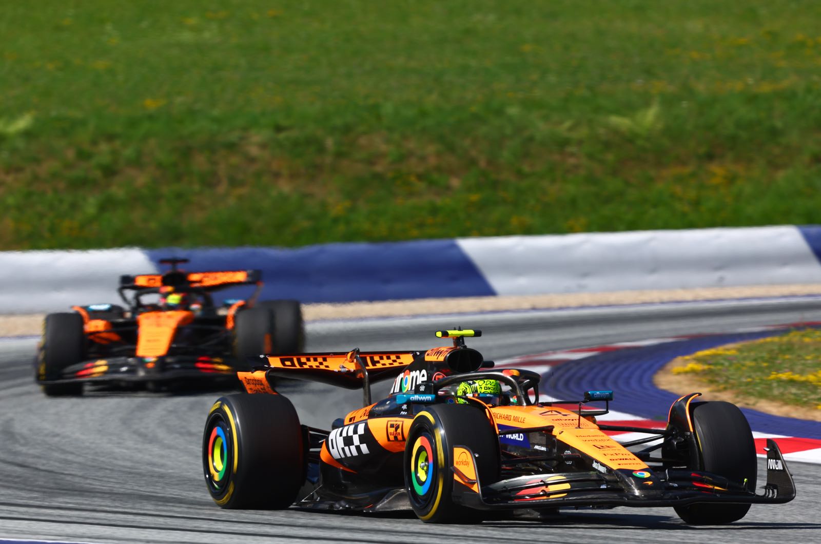 Qualifying Report - Norris edges Piastri for pole as Verstappen slips to fourth