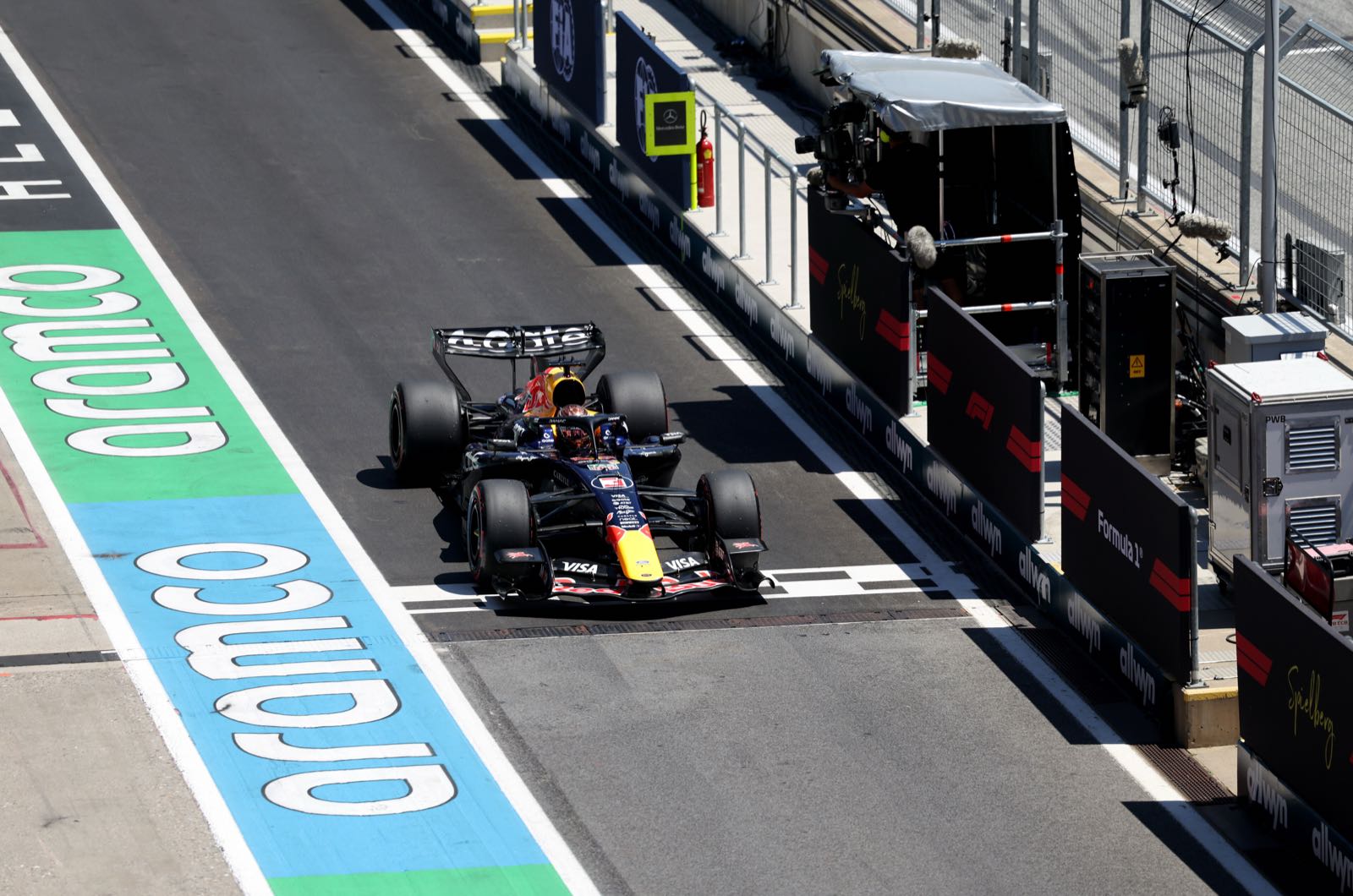 Silverstone to expose F1's battery problem again says Verstappen