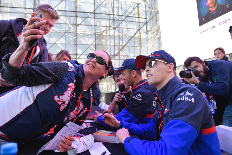 Kvyat calm amid Gasly speculation