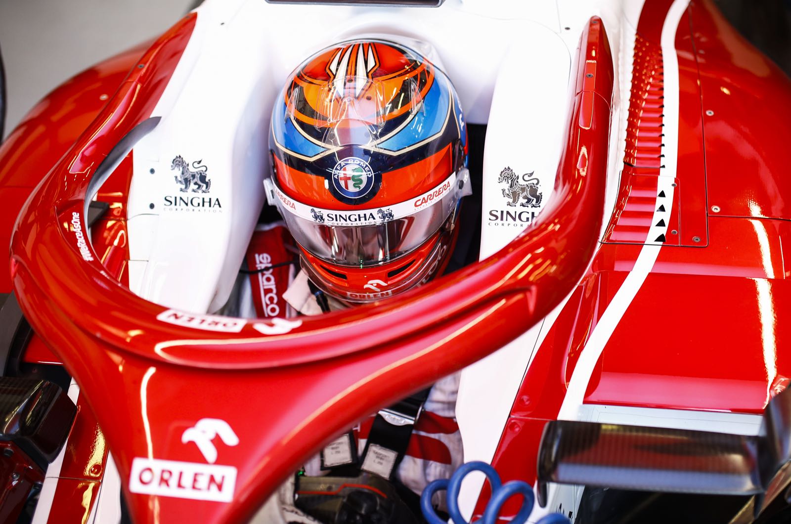 Raikkonen plays down part-time F1 role rumours