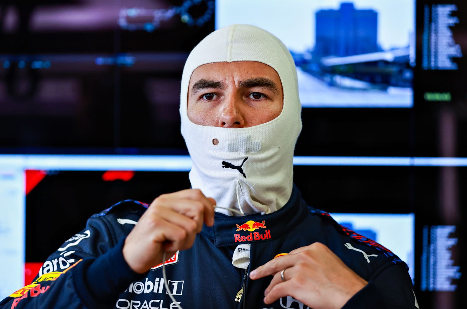 Friday Report - Perez on top as title contenders clash