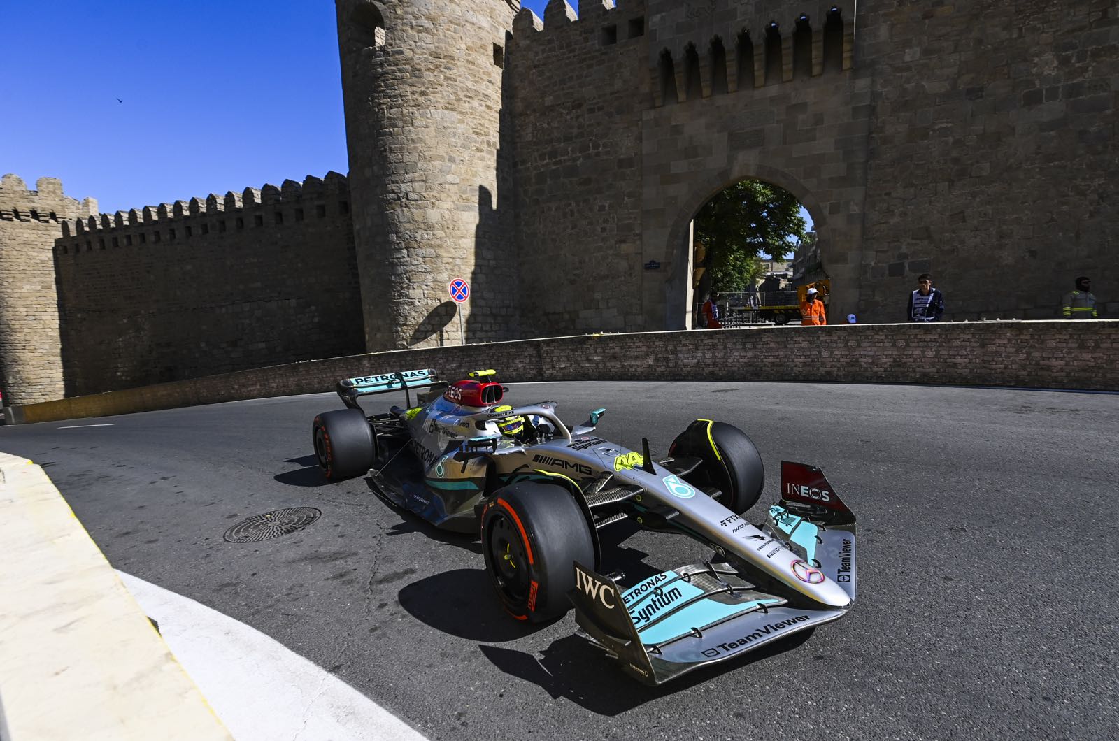 Mercedes to take decisive steps with 2022 car