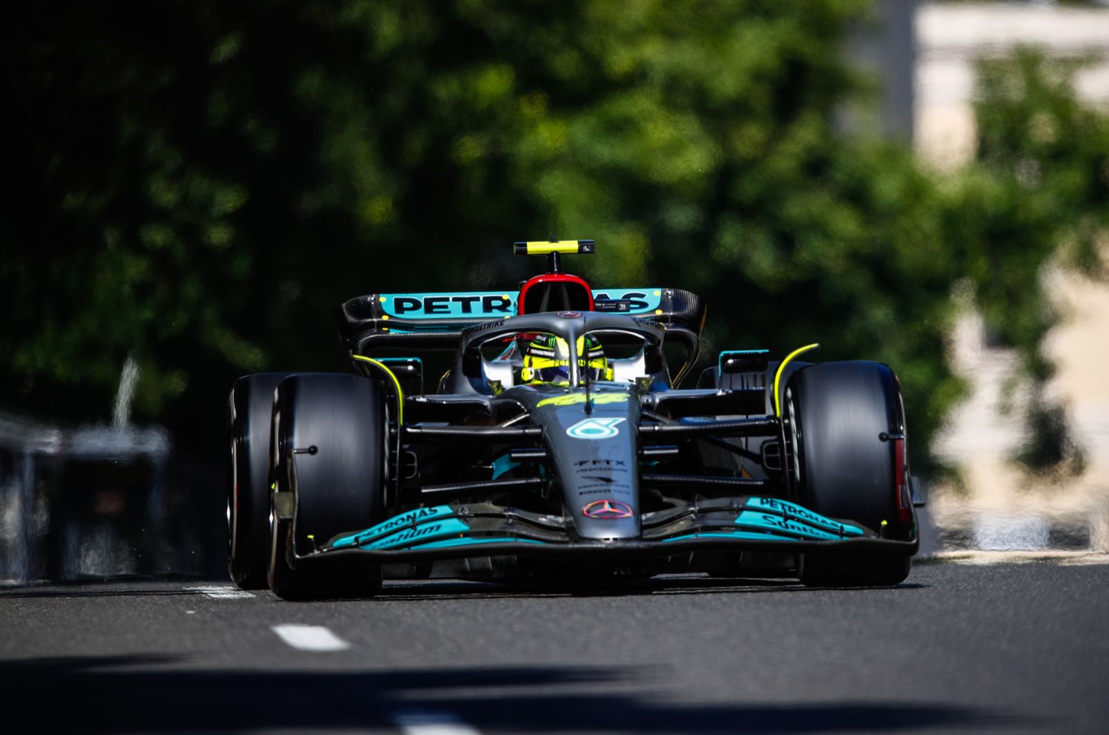Growing camp tells F1 drivers to toughen up