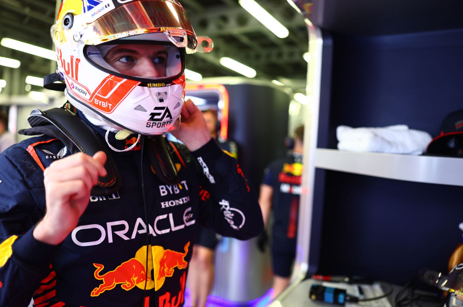 Wolff insists he does not hate Verstappen