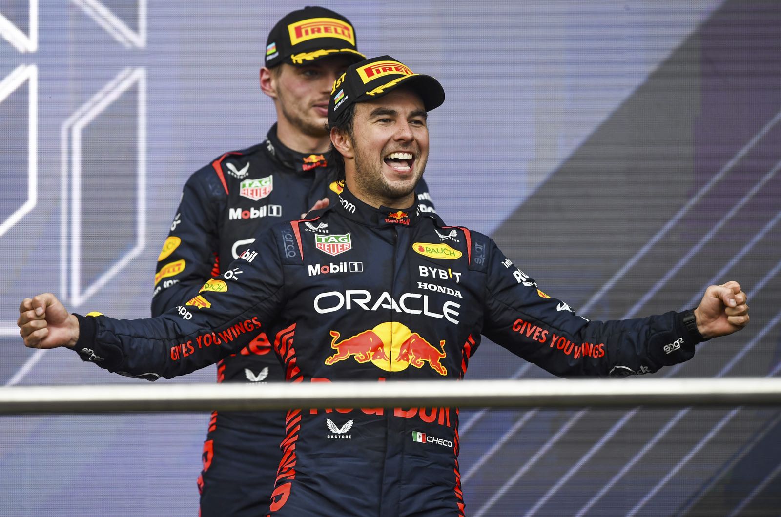 No team orders as F1 title battle heats up