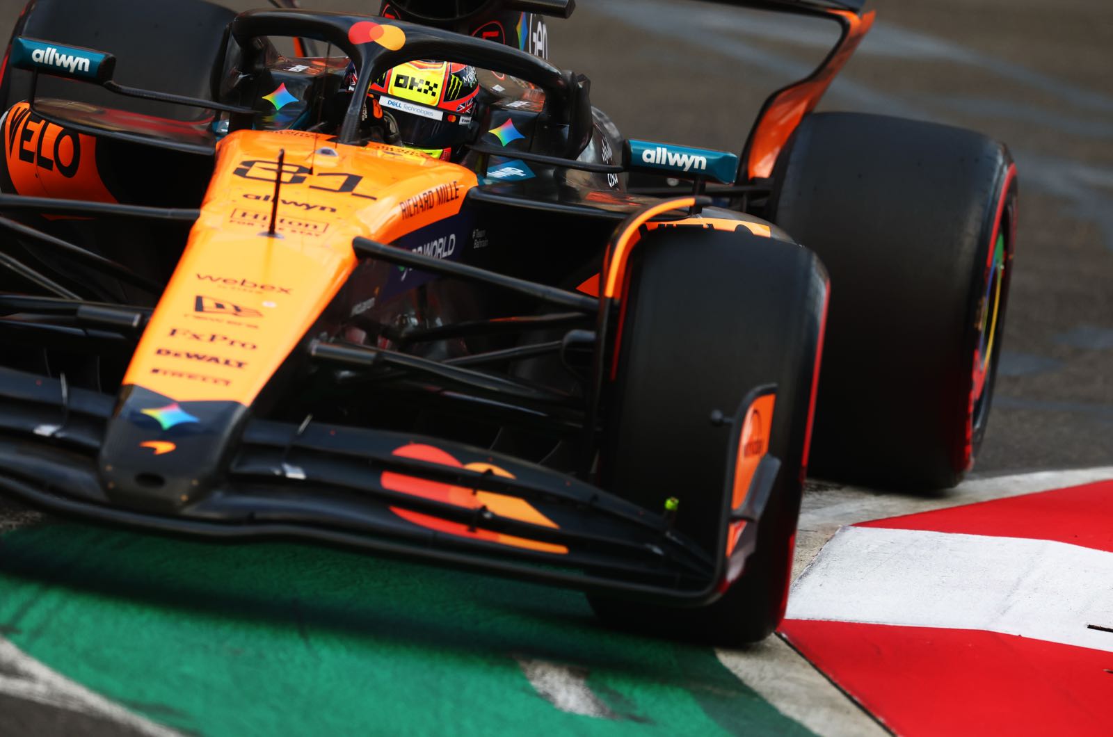 Piastri punished for Baku performance