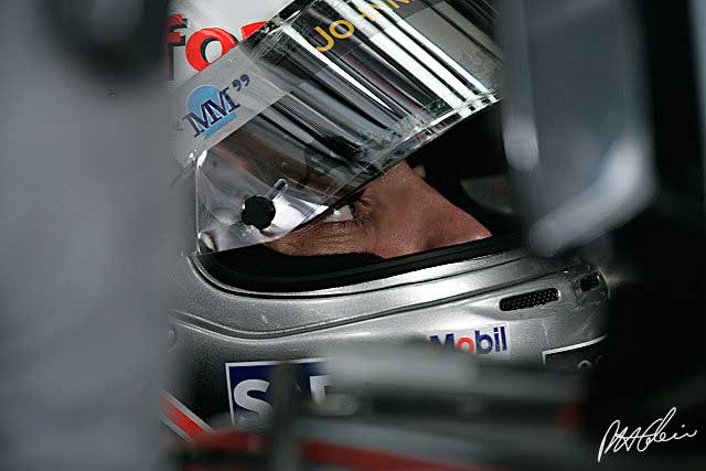 Practice 1 Report - McLaren still ahead