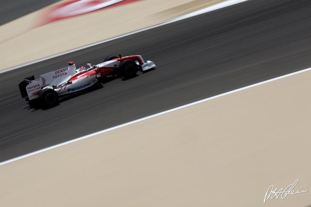 Qualifying Report - Trulli leads Toyota 1-2