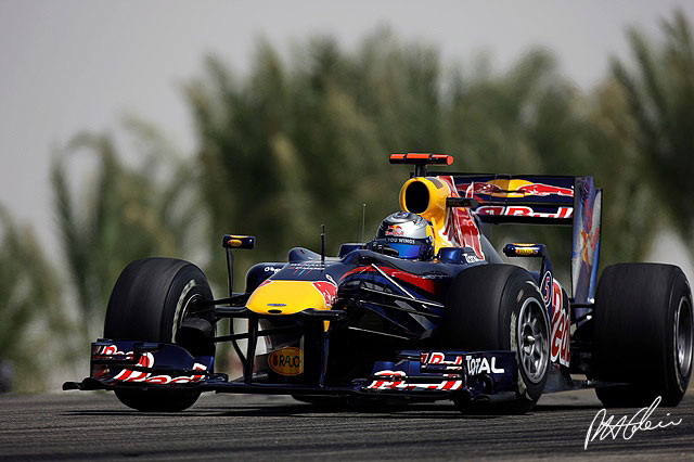 Qualifying Report - Vettel takes Bahrain pole