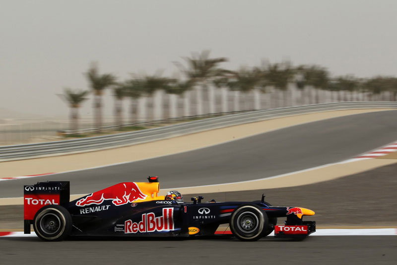 Qualifying Report - Vettel bounces back with Bahrain pole