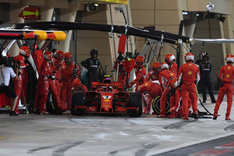F1 looking into pitstop safety