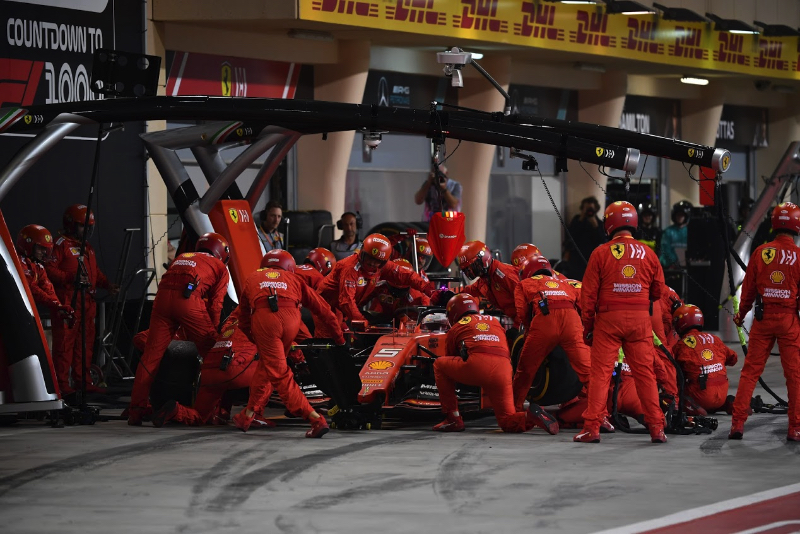 Ferrari fuel smells like grapefruit juice says Horner