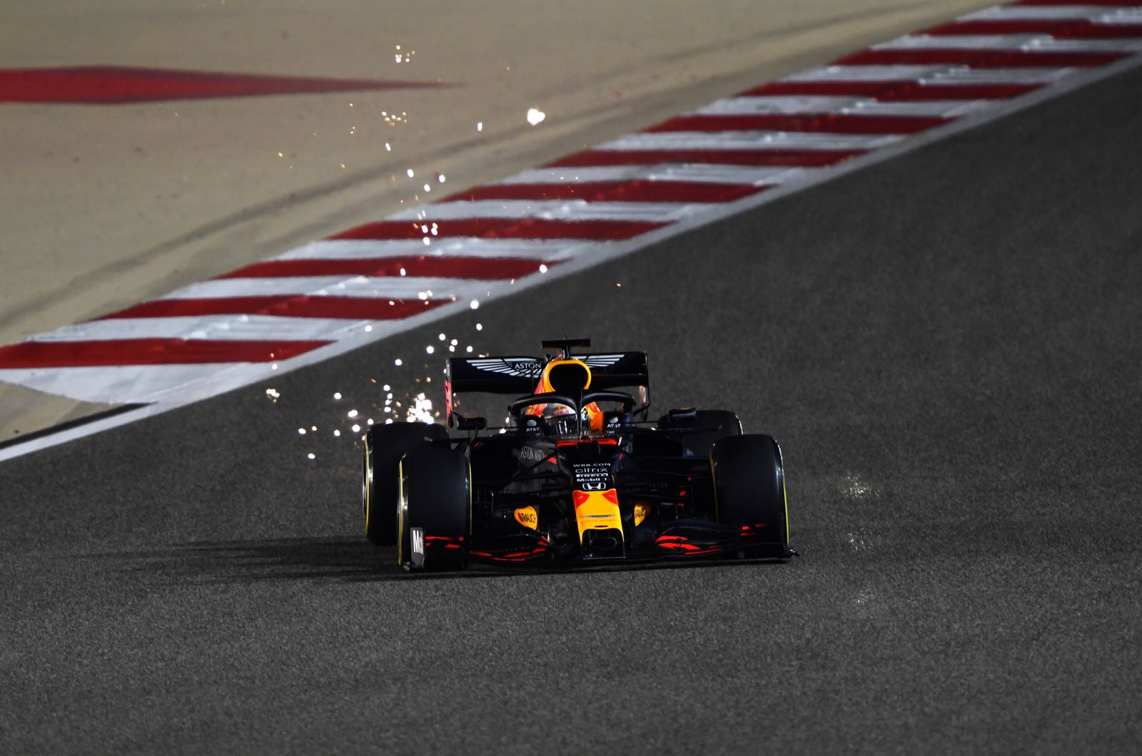 Drivers not sissies after big crashes says Verstappen