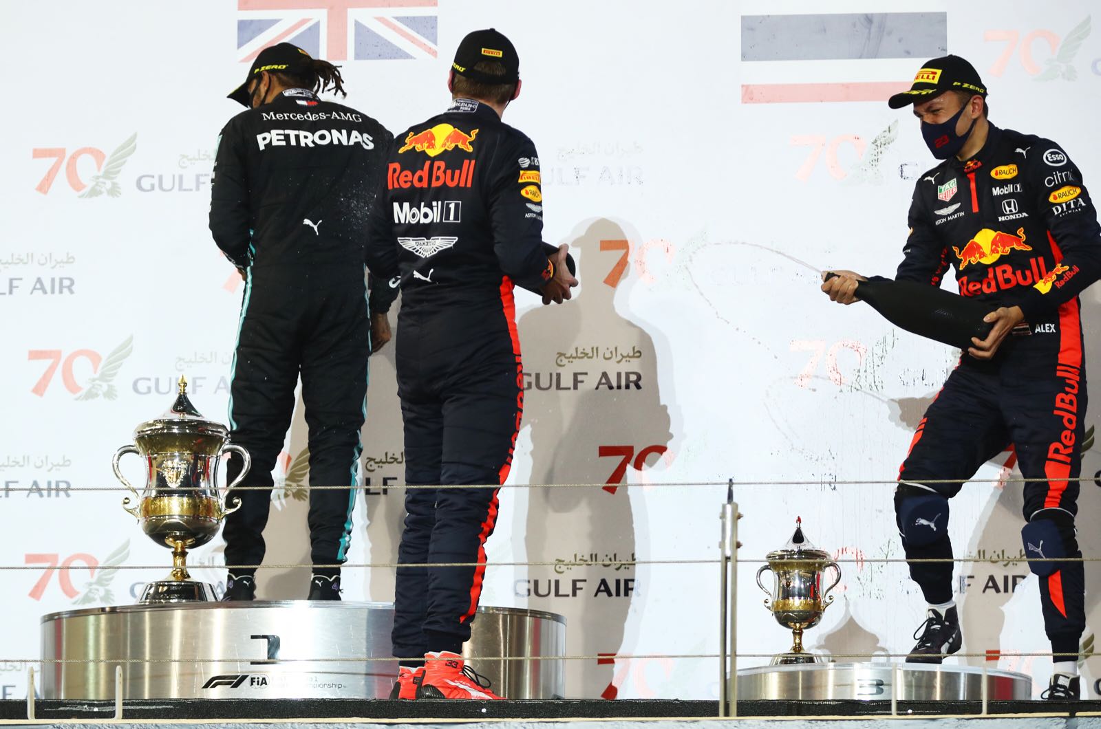 Verstappen covid-negative after Hamilton contact