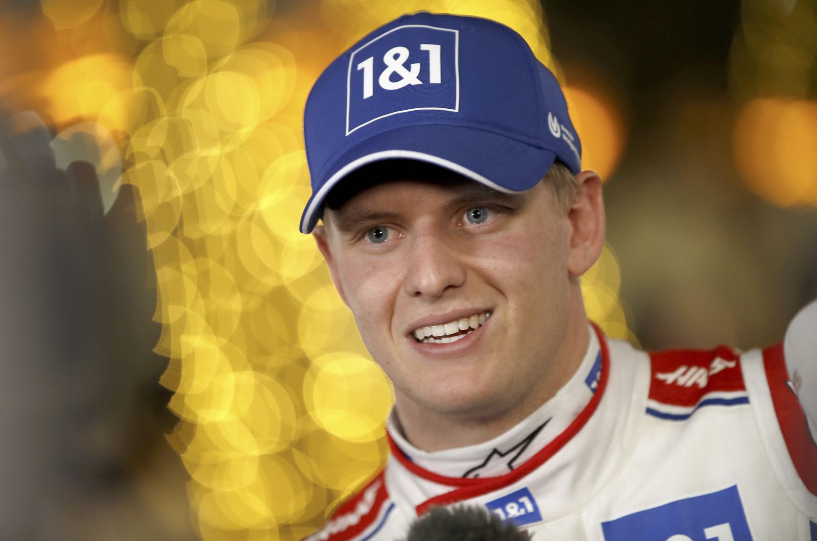 Schumacher to talk to other top teams