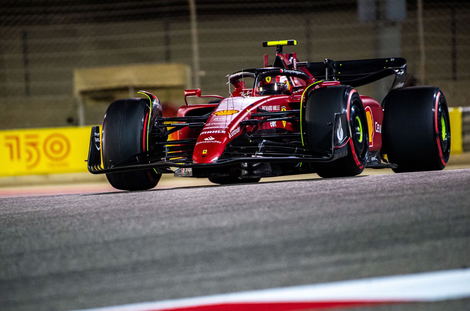 Sainz denies Ferrari engine is superior