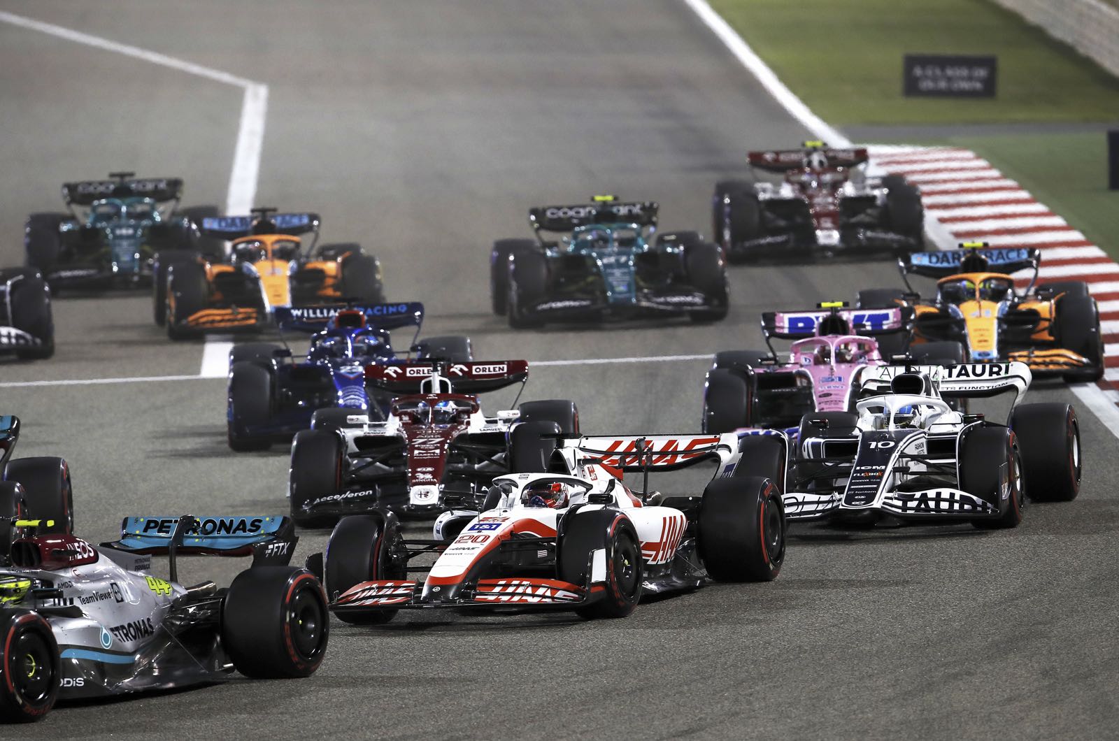 Half of F1 teams support Andretti bid