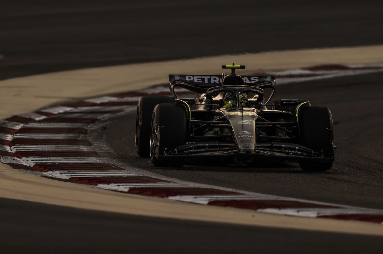 Silver bullet unlikely for Mercedes says Marko