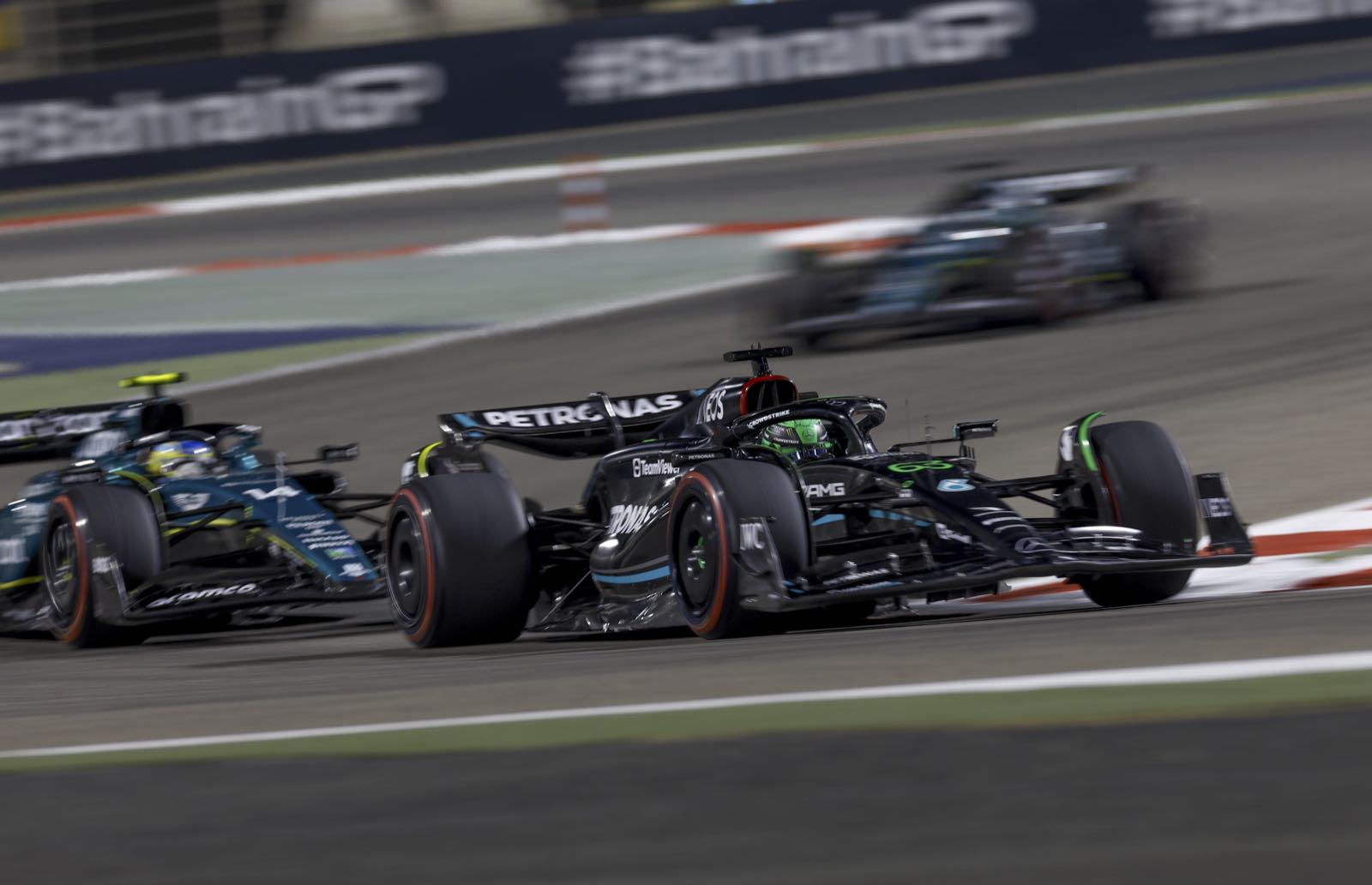 Sidepods won't fix trash Mercedes car says Wolff
