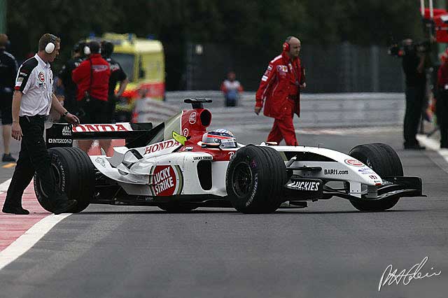 BAR Honda signs deal with the Nippon Oil Corporation