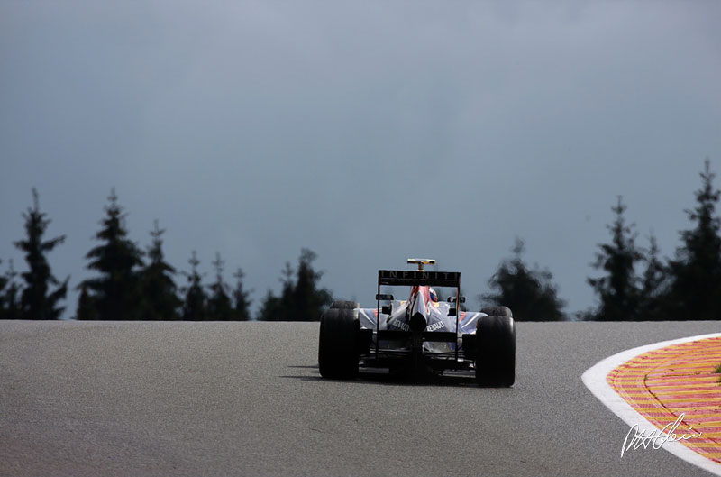 Practice 3 Report - Webber tops final practice at Spa