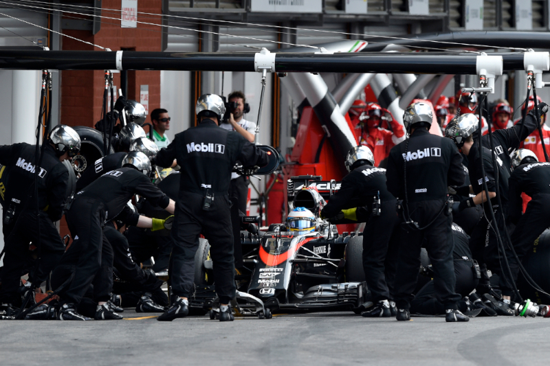 Alonso happy to beat Button at Spa