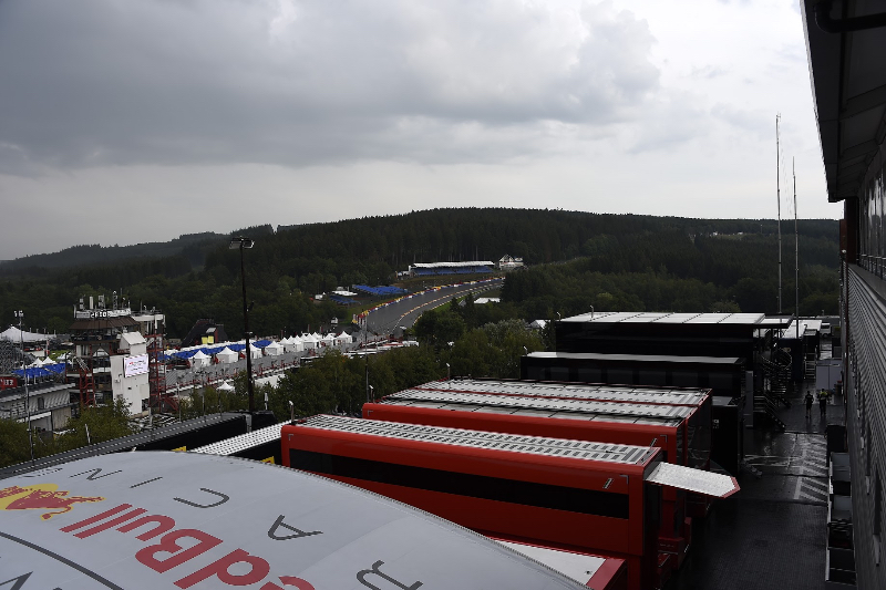 F1 eyeing Saturday 'sprint races' for 2021