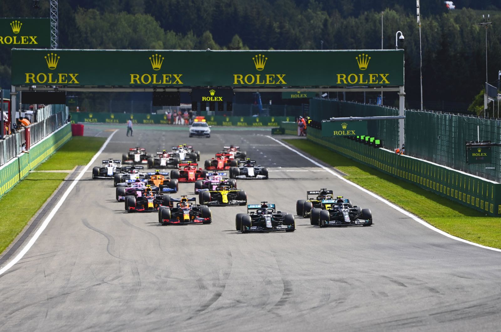 Two drivers would have won in Hamilton's car says Berger