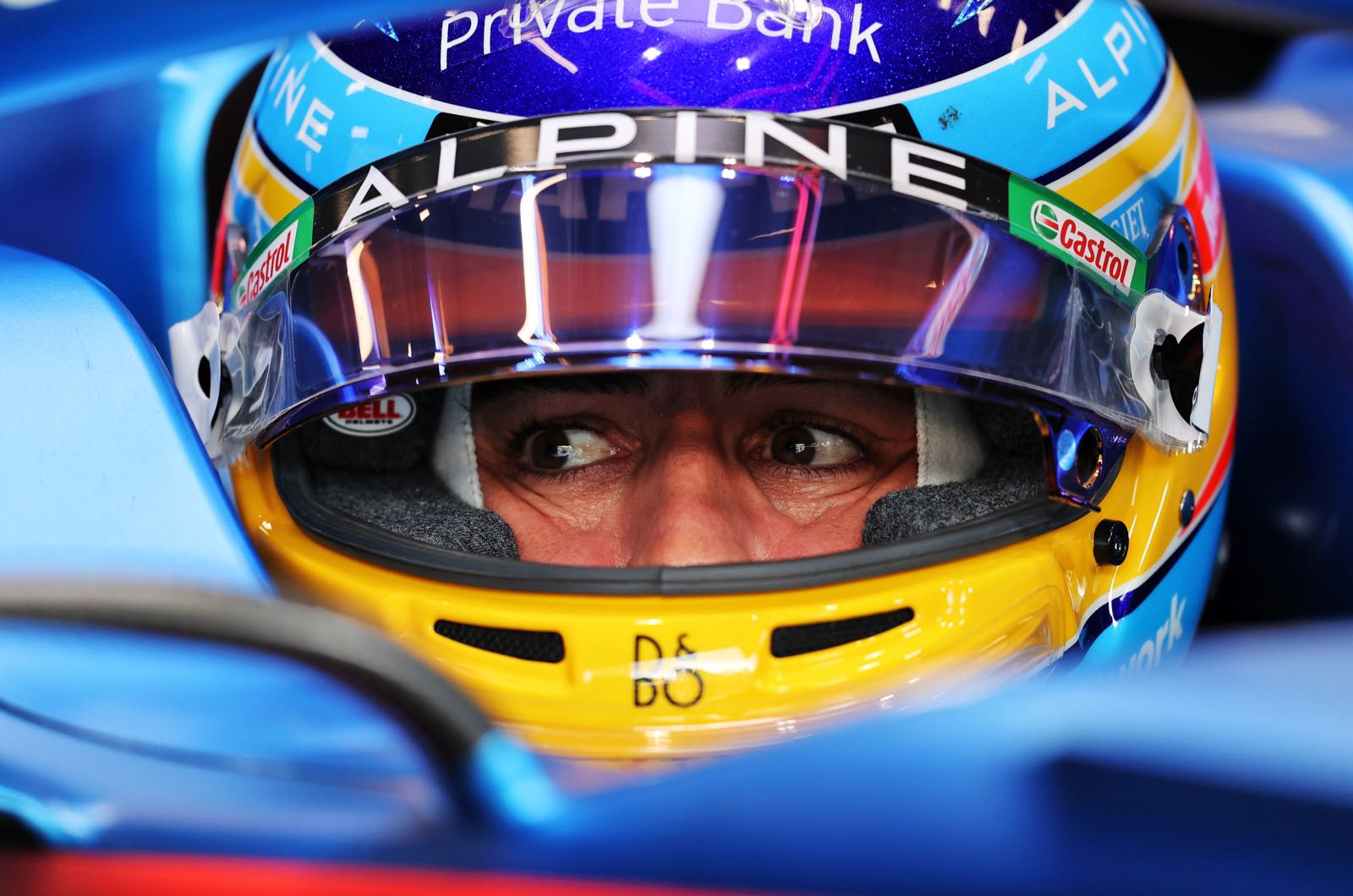 Alonso alleges F1 bias over driver penalties