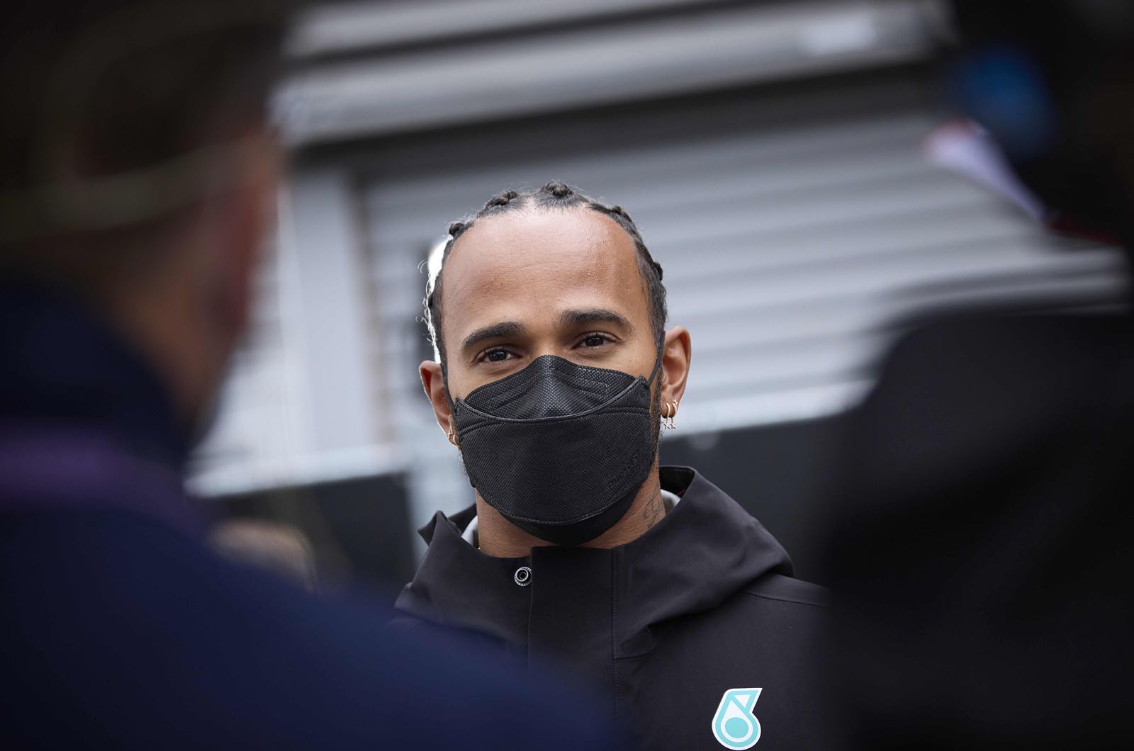 Hamilton defers to team's decision over 2022 teammate