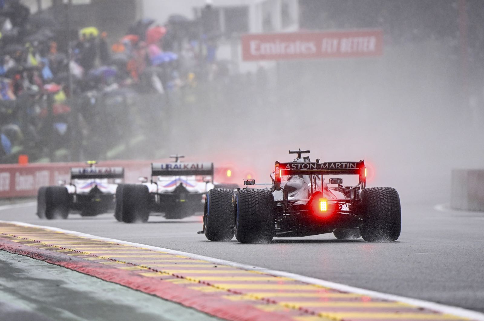 F1 to re-consider rules after Spa race farce
