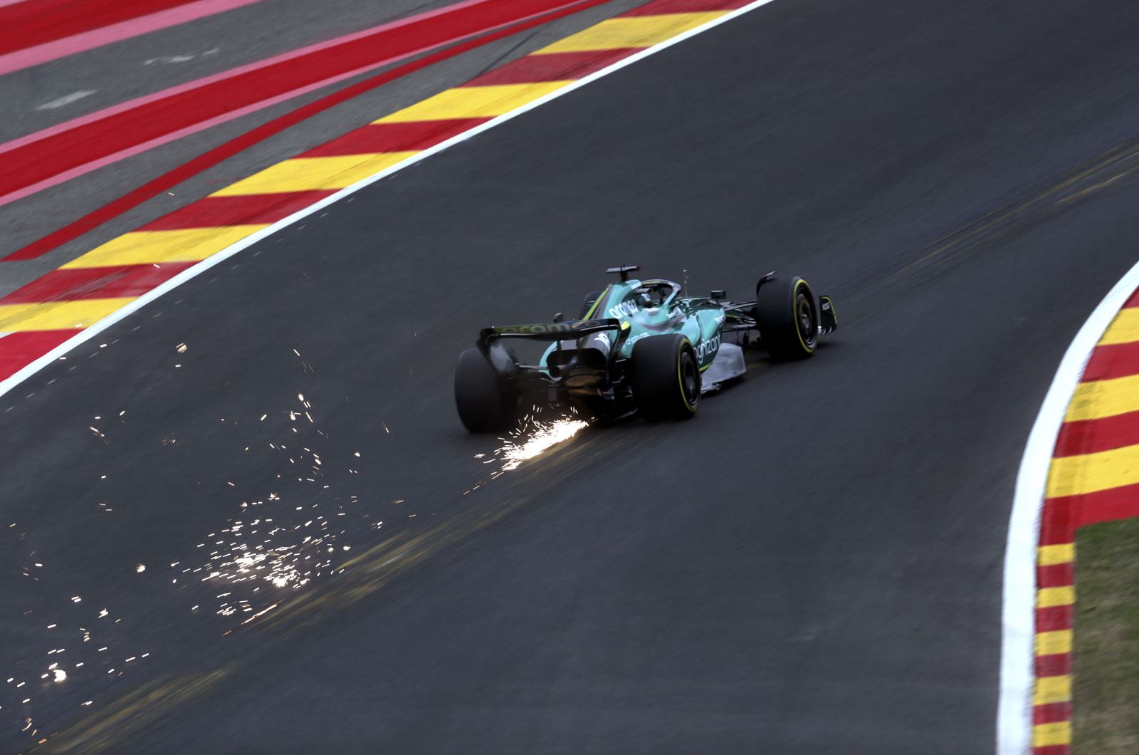 Wolff, Hakkinen say Eau Rouge must be changed